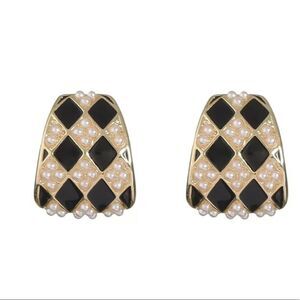 SQUARE LATTICE PEARL EARRINGS‎